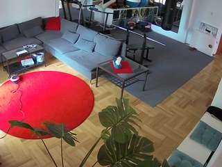 voyeurcam-julmodels-living-2 webcam