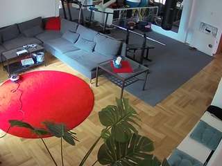 voyeurcam-julmodels-living-2 webcam