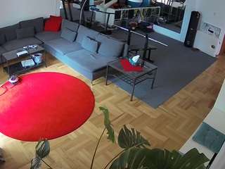 voyeurcam-julmodels-living-2
