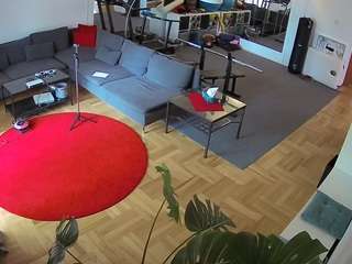 Questo modello è in diretta ora. voyeurcam-julmodels-living-2