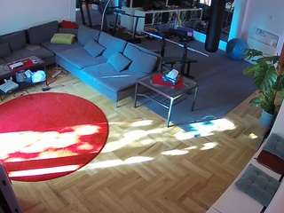 voyeurcam-julmodels-living-2