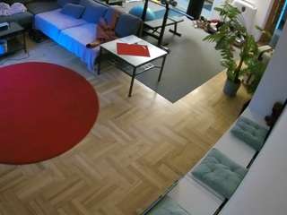 voyeurcam-julmodels-living-2
