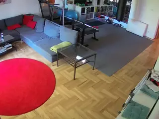 Julmodels Living-2's Live Sex Cam Show