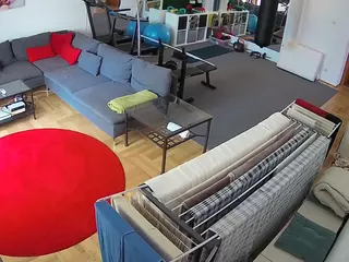 Julmodels Living-2's Live Sex Cam Show