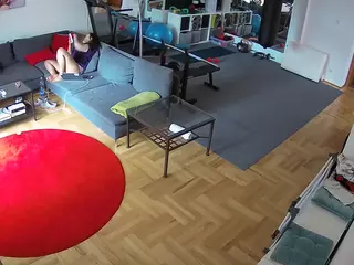 Julmodels Living-2's Live Sex Cam Show
