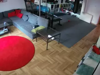 Julmodels Living-2's Live Sex Cam Show