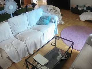 camsoda voyeurcam-julmodels-living-3