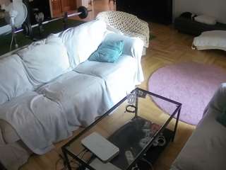 camsoda voyeurcam-julmodels-living-3