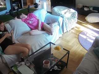 camsoda voyeurcam-julmodels-living-3