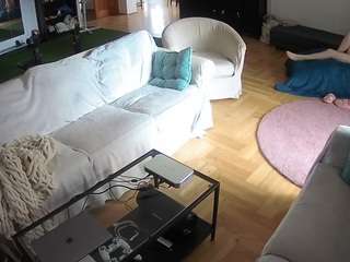 Gro E Tiiten camsoda voyeurcam-julmodels-living-3