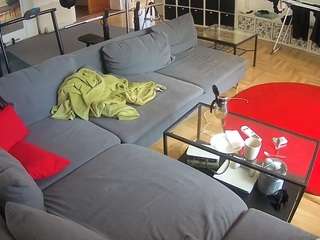 voyeurcam-julmodels-living-3