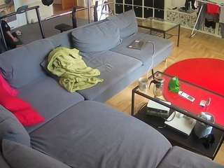 voyeurcam-julmodels-living-3
