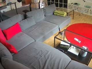voyeurcam-julmodels-living-3