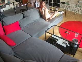 voyeurcam-julmodels-living-3