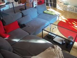 voyeurcam-julmodels-living-3