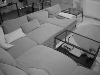voyeurcam-julmodels-living-3