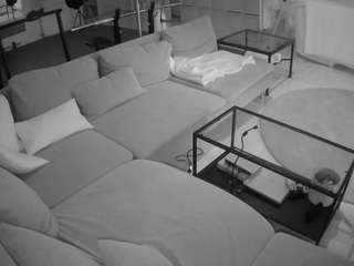 voyeurcam-julmodels-living-3