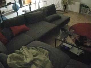 voyeurcam-julmodels-living-3