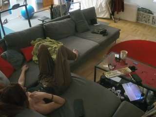 voyeurcam-julmodels-living-3 - Cam en Direct