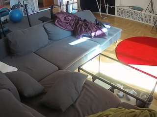 voyeurcam-julmodels-living-3 webcam