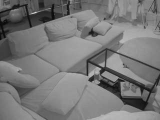 voyeurcam-julmod... Live Webcam on CamSoda