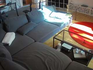 voyeurcam-julmodels-living-3