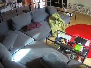 voyeurcam-julmodels-living-3