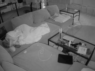 voyeurcam-julmodels-living-3 camsoda