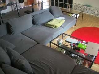 voyeurcam-julmodels-living-3 camsoda