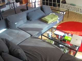 voyeurcam-julmodels-living-3 camsoda