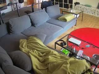 voyeurcam-julmodels-living-3 camsoda