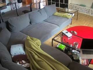 voyeurcam-julmodels-living-3 camsoda