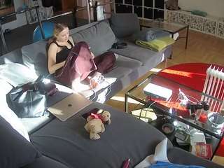 voyeurcam-julmodels-living-3 camsoda