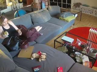 voyeurcam-julmodels-living-3 camsoda