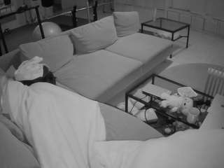 voyeurcam-julmodels-living-3 camsoda