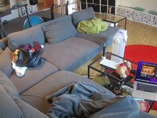 voyeurcam-julmodels-living-3 camsoda