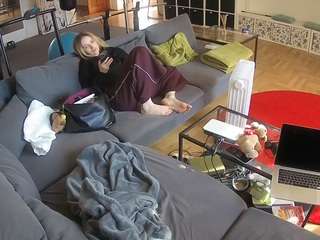 voyeurcam-julmodels-living-3 camsoda