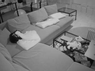 voyeurcam-julmodels-living-3 camsoda