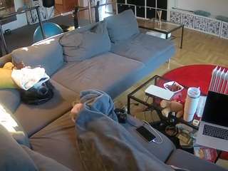 voyeurcam-julmodels-living-3