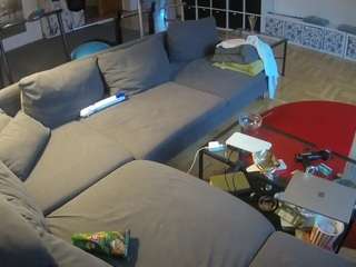 voyeurcam-julmodels-living-3 Profile Image