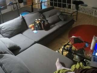 voyeurcam-julmodels-living-3