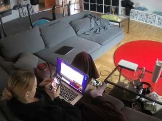 voyeurcam-julmod... Live Webcam on CamSoda