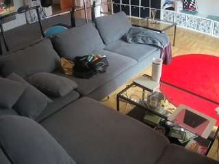 voyeurcam-julmodels-living-3