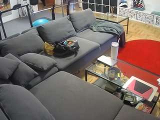 voyeurcam-julmodels-living-3