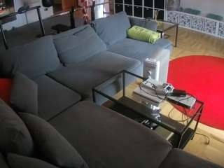 voyeurcam-julmod... Live Webcam on CamSoda