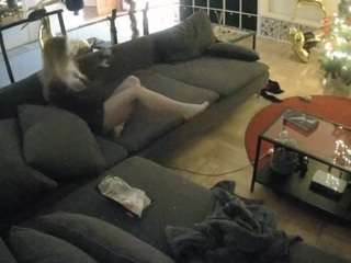 voyeurcam-julmodels-living-3 camsoda