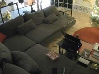 voyeurcam-julmodels-living-3