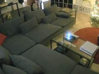 voyeurcam-julmodels-living-3