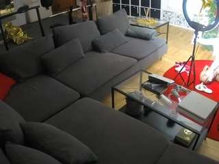 voyeurcam-julmodels-living-3