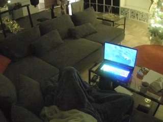 voyeurcam-julmodels-living-3